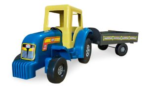 Trator traçado com carreta